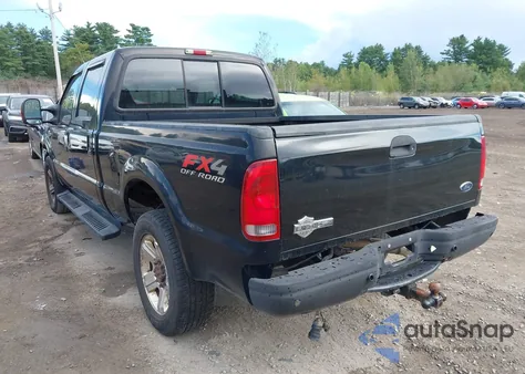 2005 Ford F-250 Lariat/Xl/Xlt from USA, damaged, VIN 1FTSW21P45ED14484